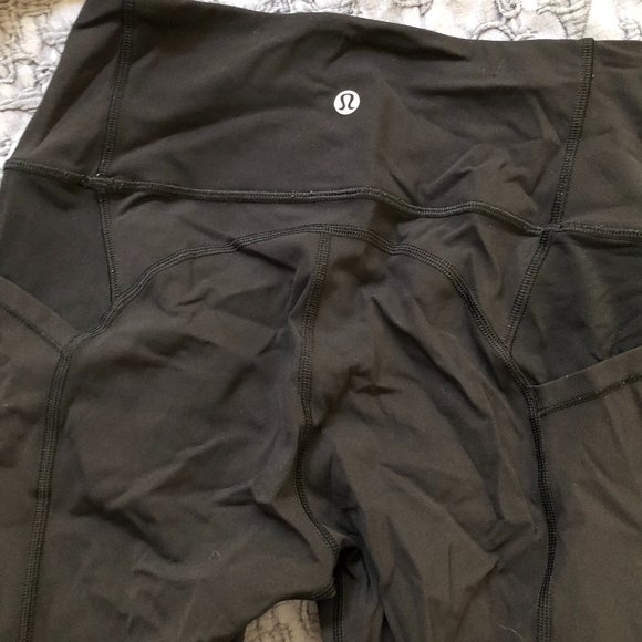 Lululemon Black Leggings Size 6 - Picture 5 of 8